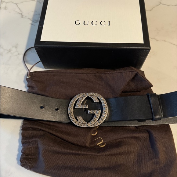 Authentic Gucci belt with studded buckle size 95 or 38 in - Picture 5 of 6